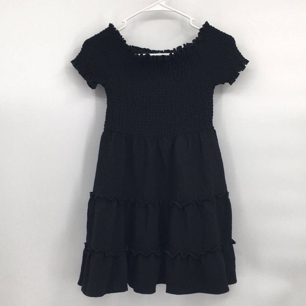 Art class black short sleeve dress stretchy gauzy tiered bottom Target L 10/12